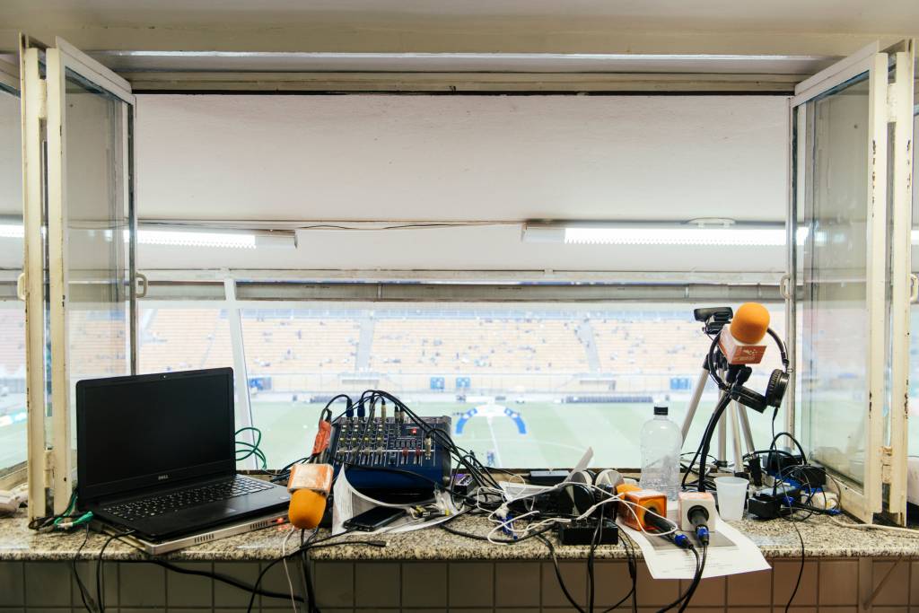 Pacaembu: passado e futuro em jogo