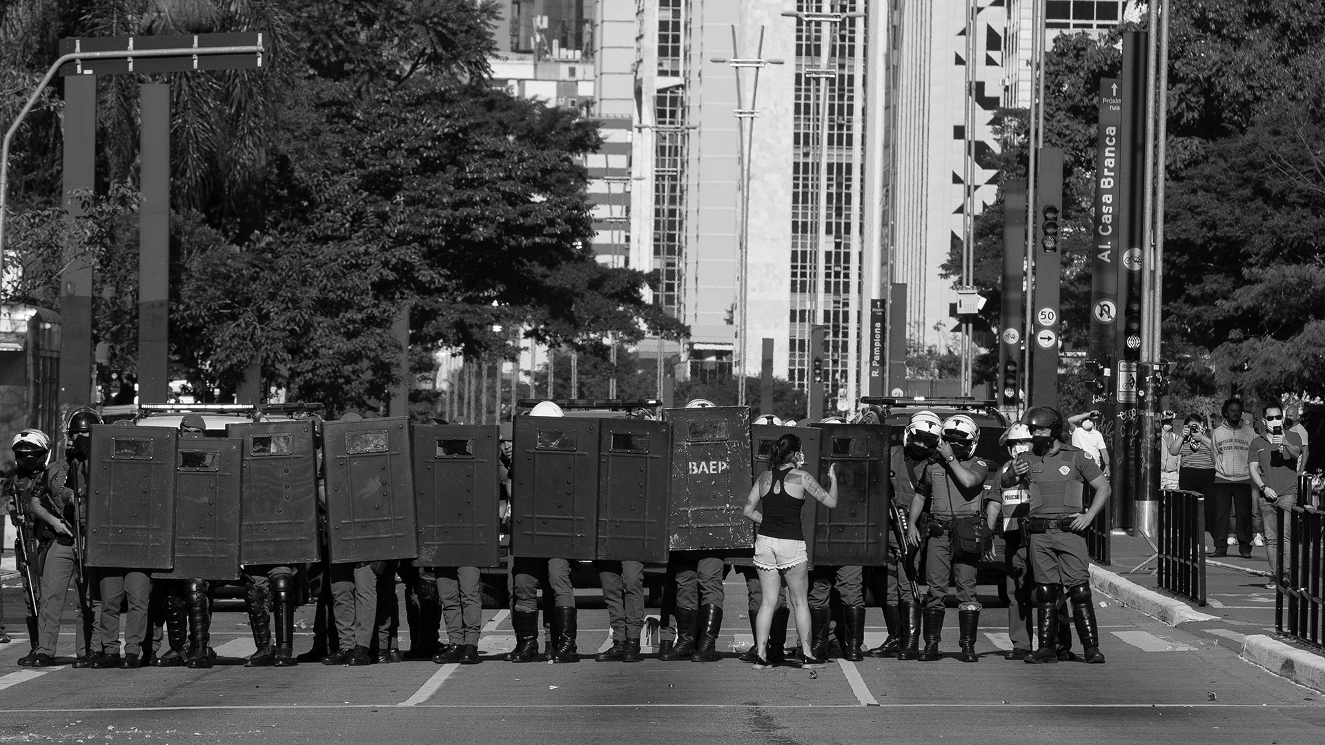 Torcidas antifascistas – As mulheres na linha de frente