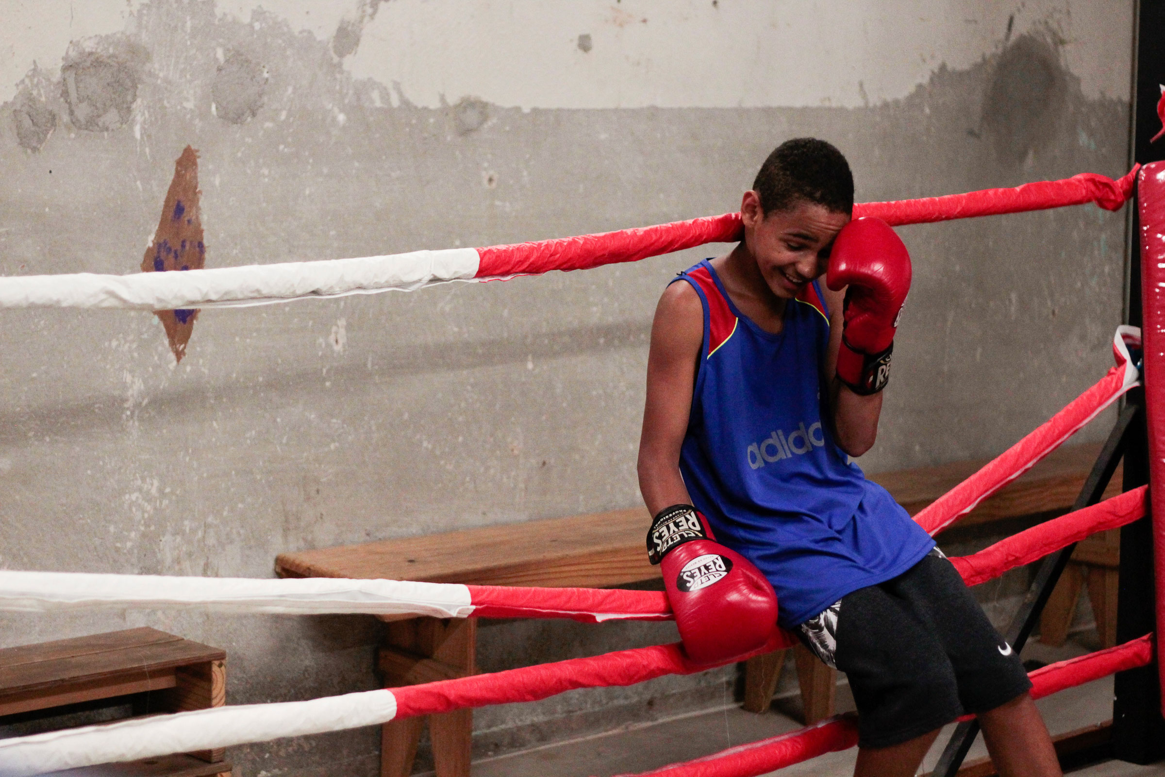 DaniellaOriguella_boxe-autonomo_menino -