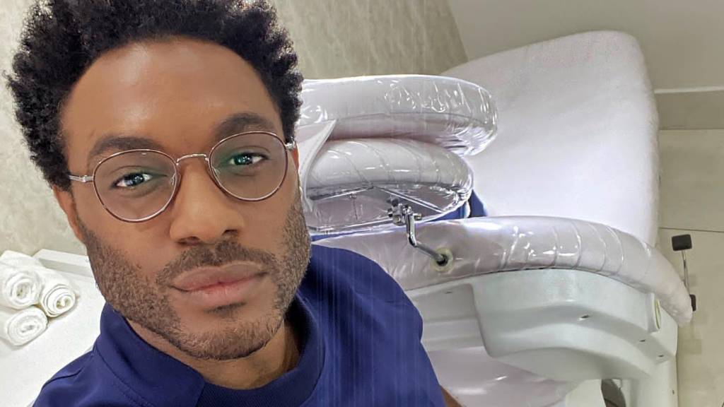 “Precisava o George Floyd morrer para lançarem um band-aid preto?”