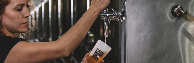 Lugar de mulher é na cervejaria