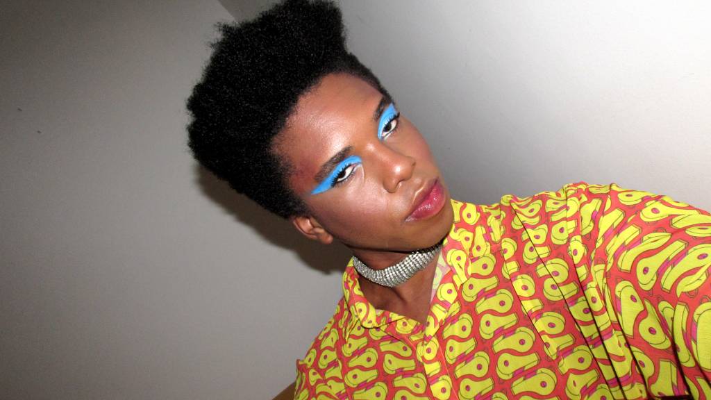 Maquiagem de garota?